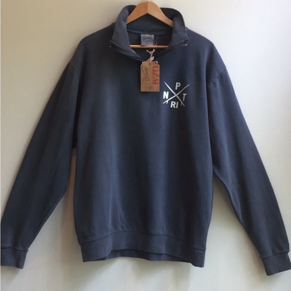 Newport RI Quarter Zip Sweatshirt Cotton‎ Blend NPT